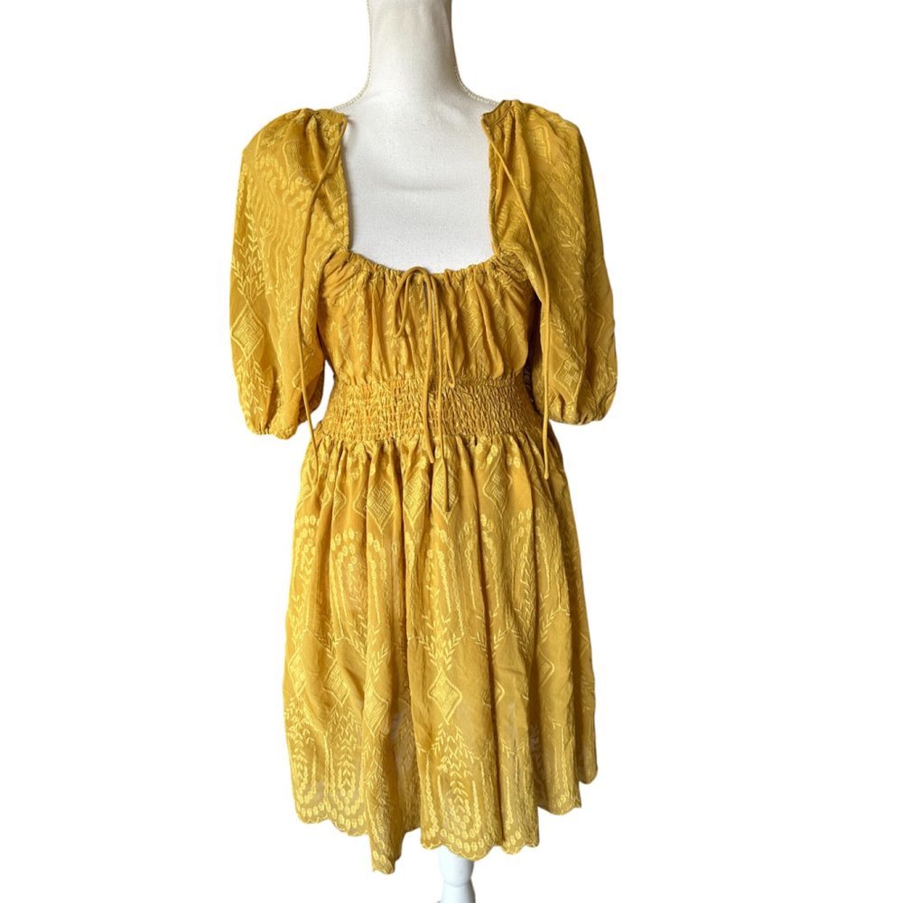 Women The Clothing Company Dress Sz S Yellow Peasant Boho Embroidered Lined NEW